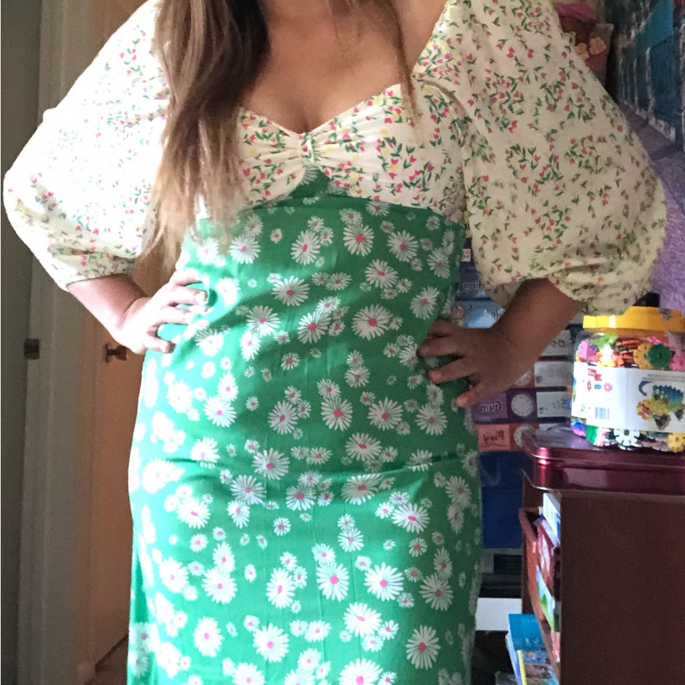 Floral Dress - Picture 4 of 4